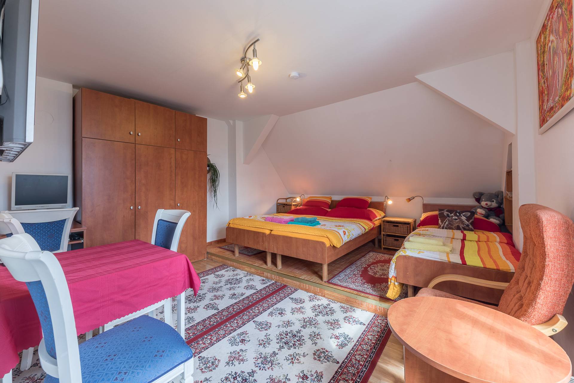 Pokoj č. 3 - třílůžkový pokoj