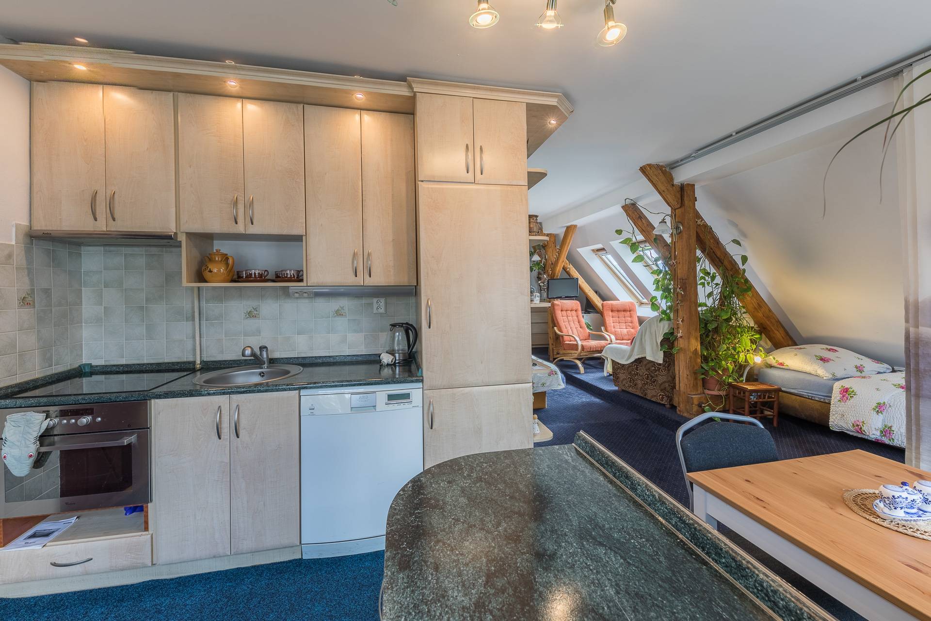 Pokoj č. 5 - rodinný apartmán