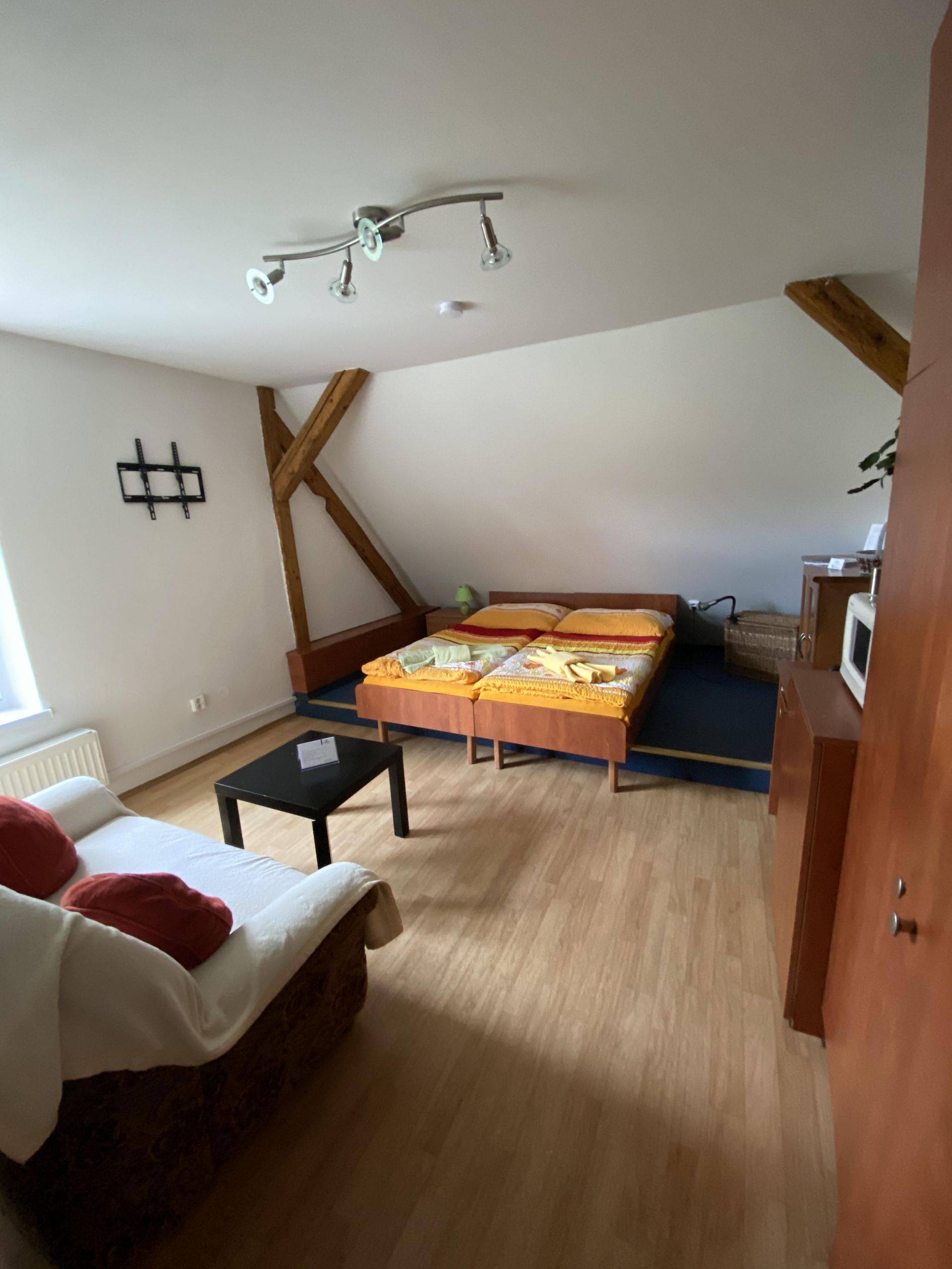 Pokoj č. 2 - dvoulůžkový pokoj